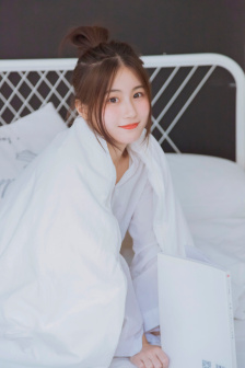 只准她放肆